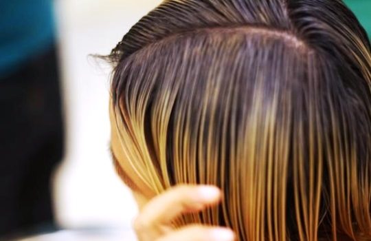 Tips Melakukan Pewarnaan Rambut Tanpa Bleaching